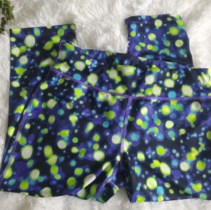 Xersion 3/4 Capri legging